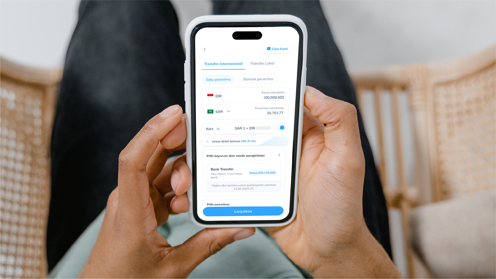 Tampilan aplikasi Topremit saat simulasi kirim uang dari IDR ke SAR untuk transfer ke Arab Saudi.