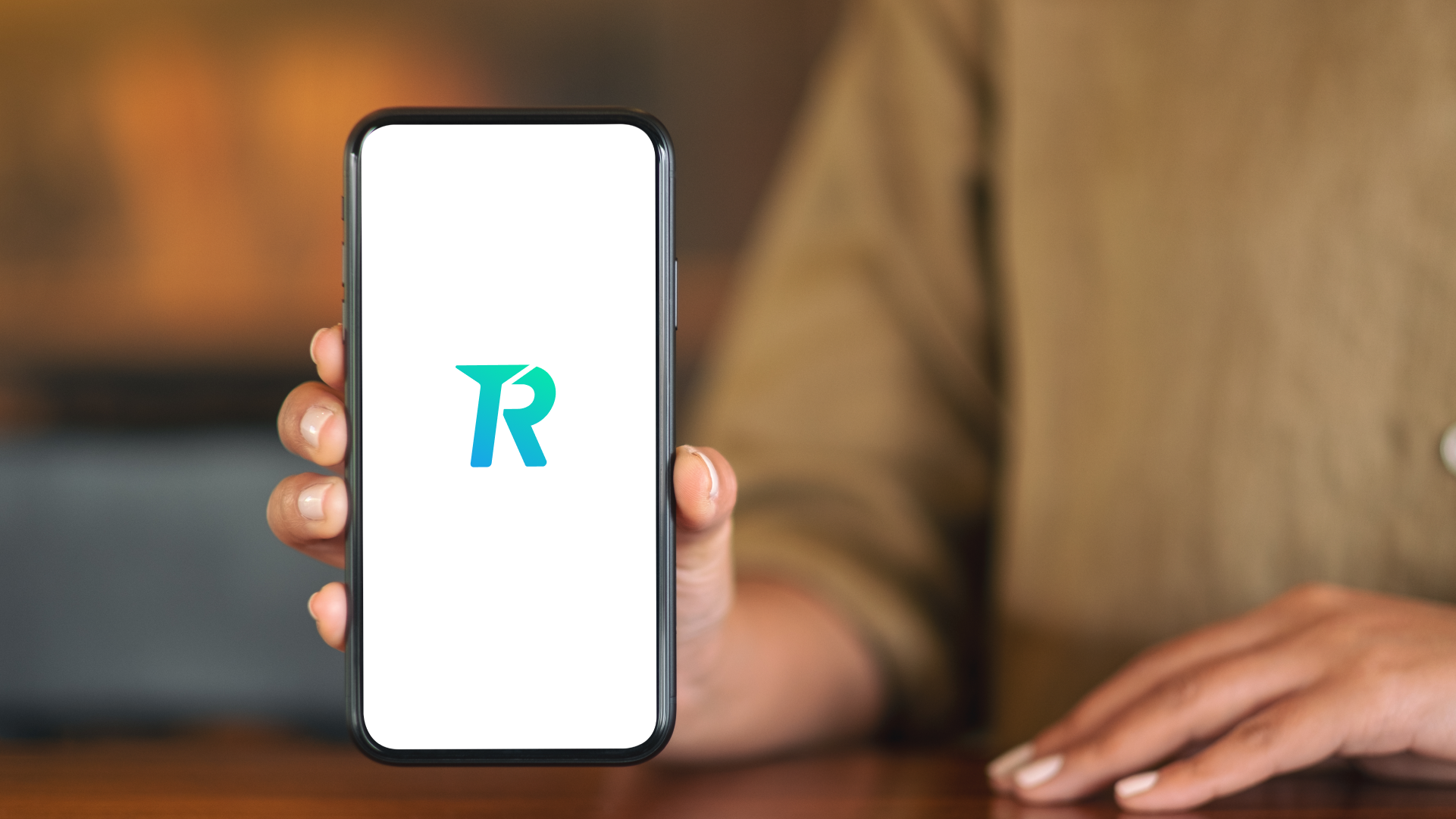 Aplikasi Topremit di smartphone untuk kirim uang ke India dari Indonesia