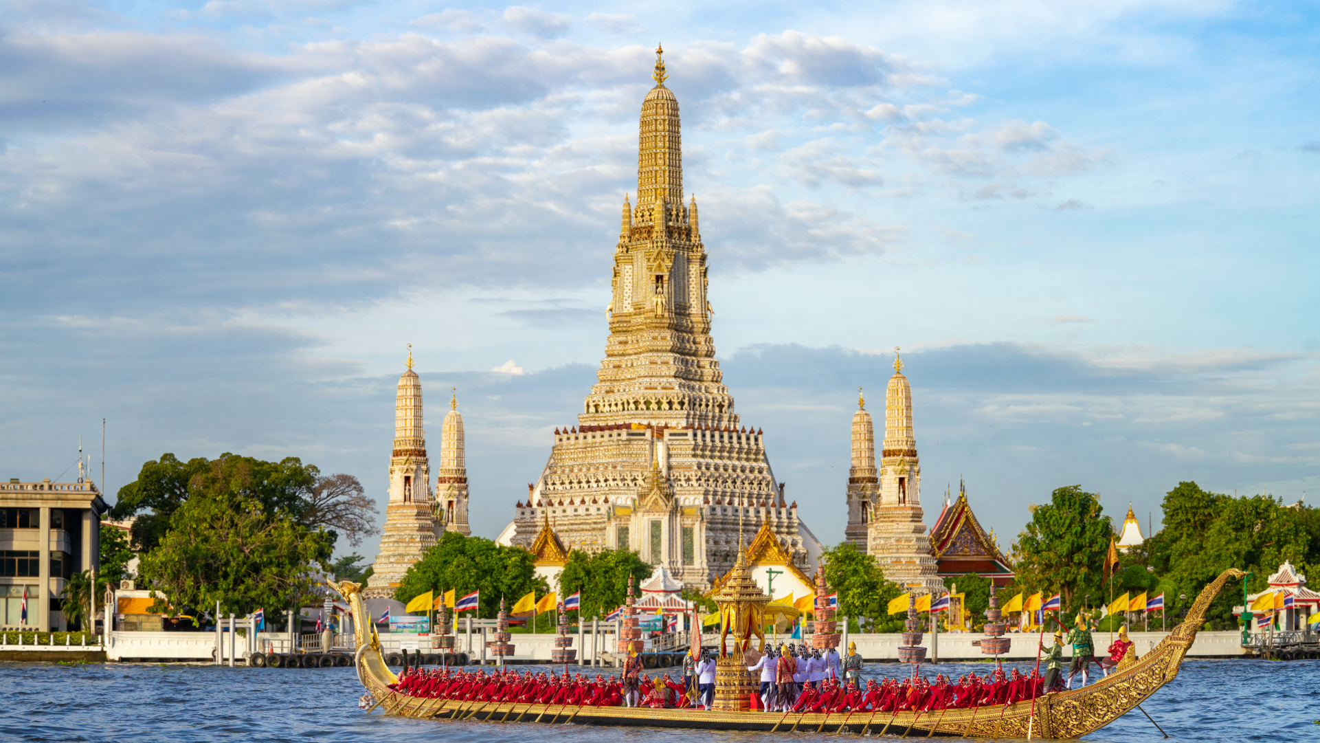 Wat Arun di Bangkok sebagai gambaran Thailand, salah satu negara pemasok impor Indonesia