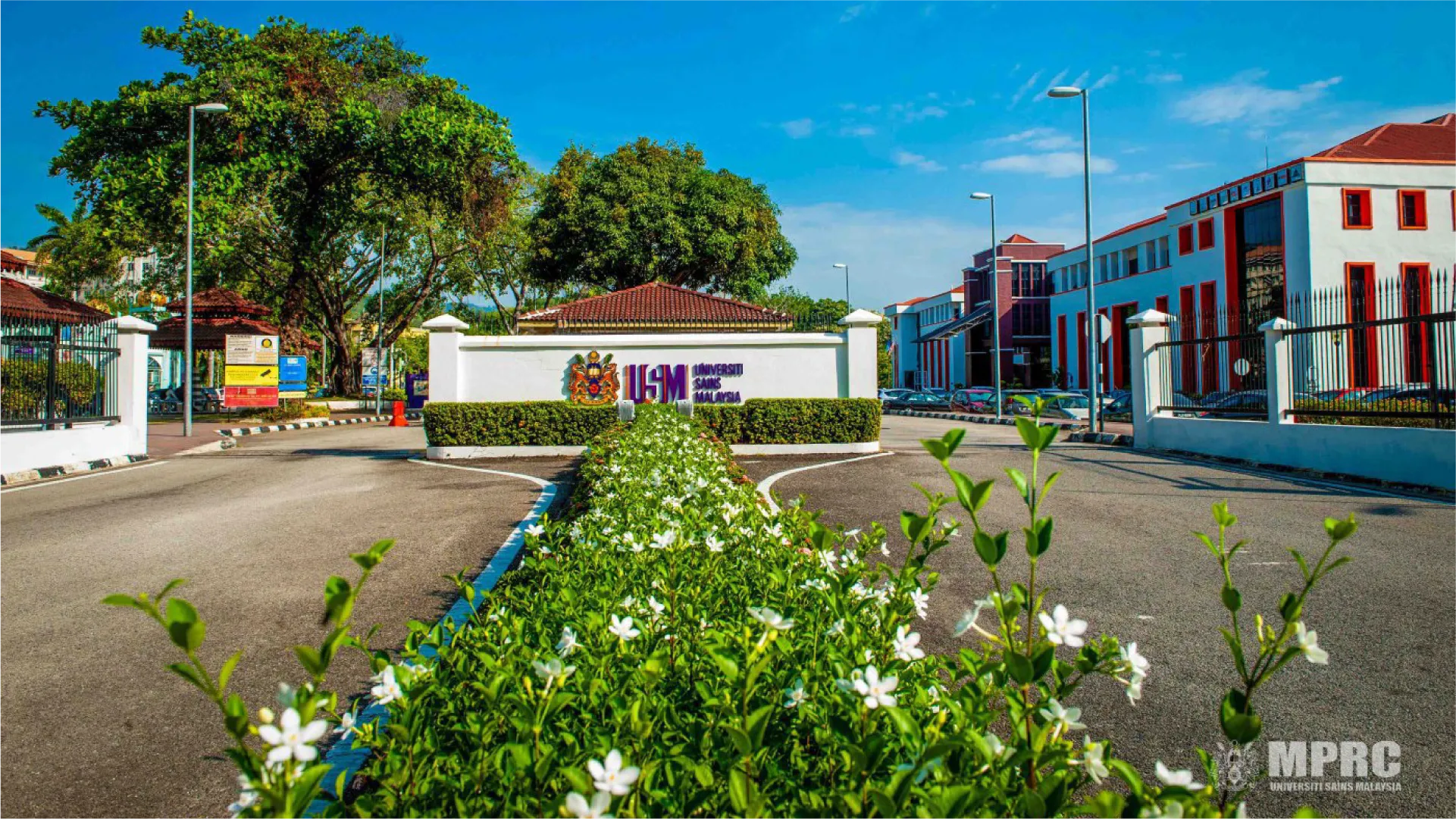 Pintu masuk kampus Universiti Sains Malaysia atau USM di Penang, Malaysia