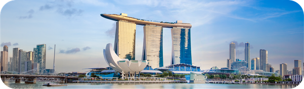 Pemandangan Marina Bay Sands dan kawasan pusat kota Singapura sebagai ilustrasi kirim uang dari Indonesia ke Singapura